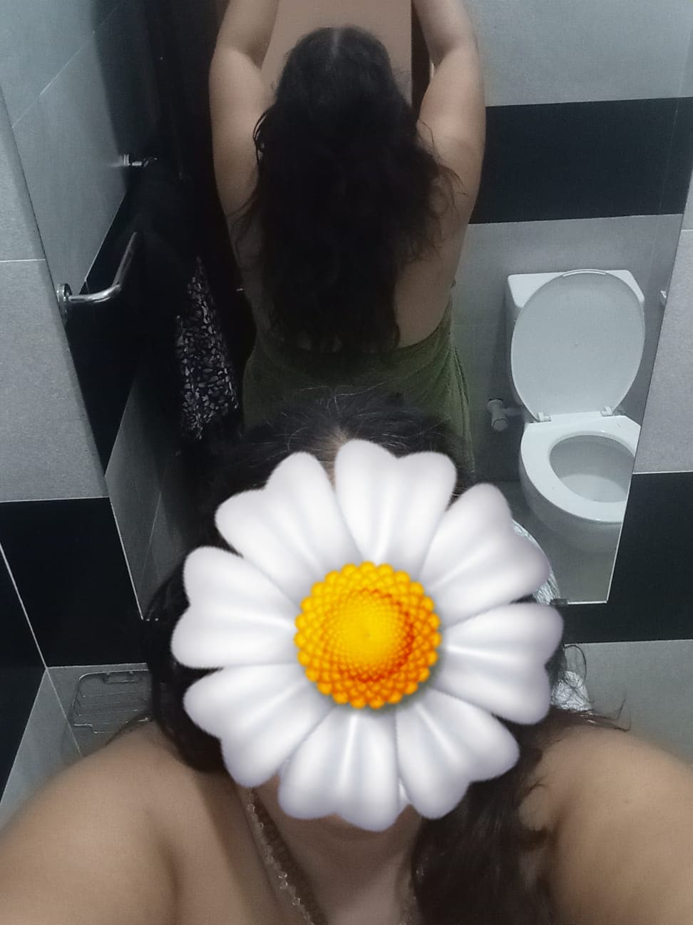 57527