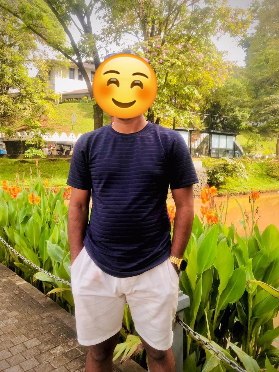 තනියම ඉදලා ඇති වෙලාද 🤤💧 Family එකට නෝන්ඩි නොවී ලස්සනට සැපක් ගන්න කැමතිද 😍🍌 දැන්ම මැසේජ් එකක් දාලා සෙට් වෙන්න 🤤✊💦