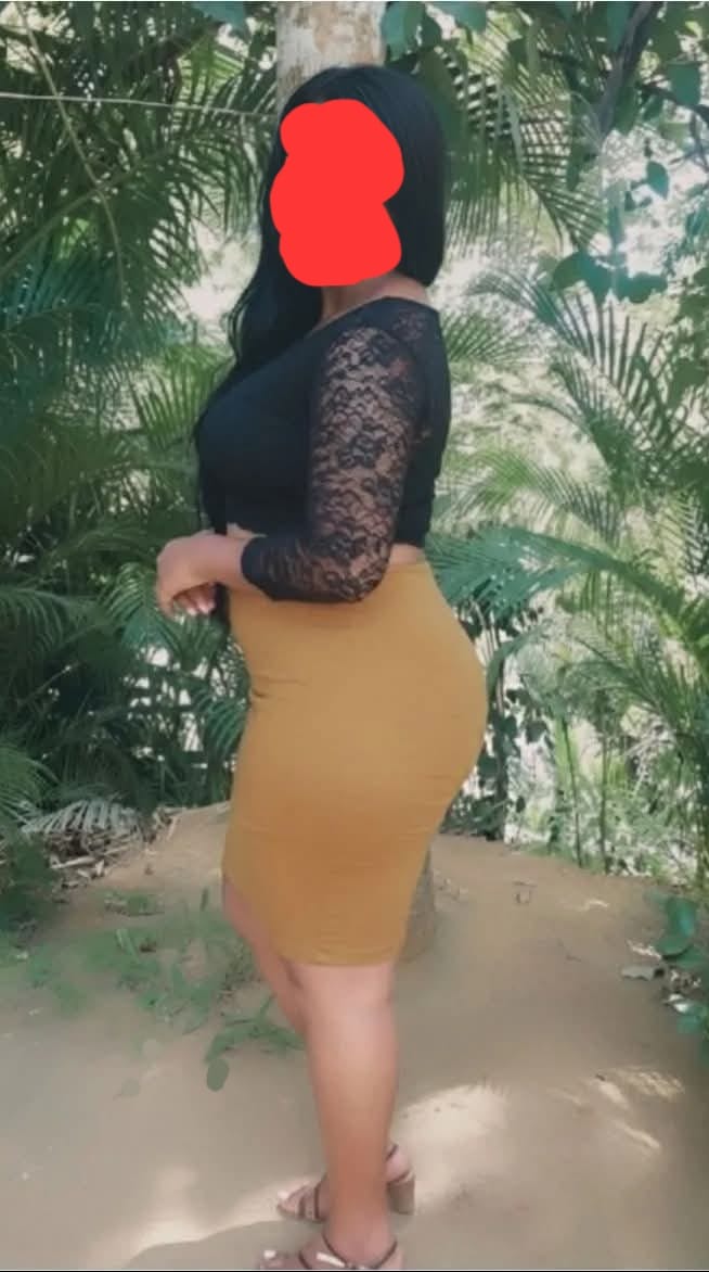 Hot 35 Years Mature Lady 🔥