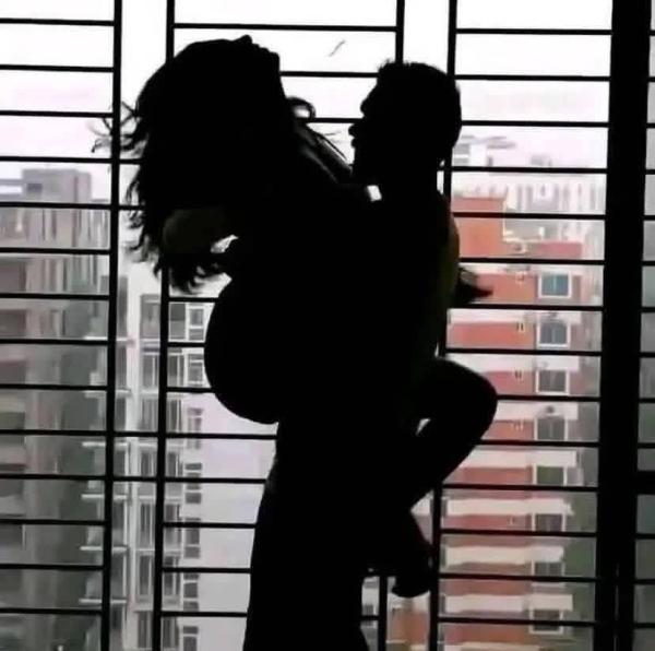 ආසාවන් හැඟීම් හිතේ හිර කරන් පසුතැවෙන කාන්තාවන්ට පමණයි…❌පිරිමි සම්බන්ද වෙන්න එපා❌.