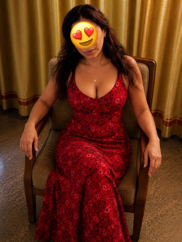 BEAUTIFUL GIRL FULL SERVICE WITH ROOM