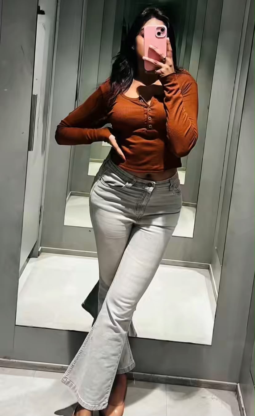🤝♻️ VIP GENUINE FULL SERVICE ♻️🤝 Sinhala and Tamil Modeling Girls. Age 18 to 28 years girls. SELECT YOUR DREAM GIRLS. Safe Apartment Service. OUT SIDE VISIT VVIP COLITYS