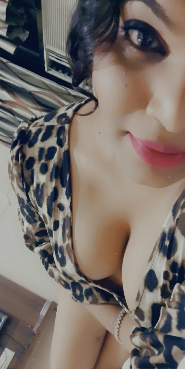 😘Hot Live Cam Show😘