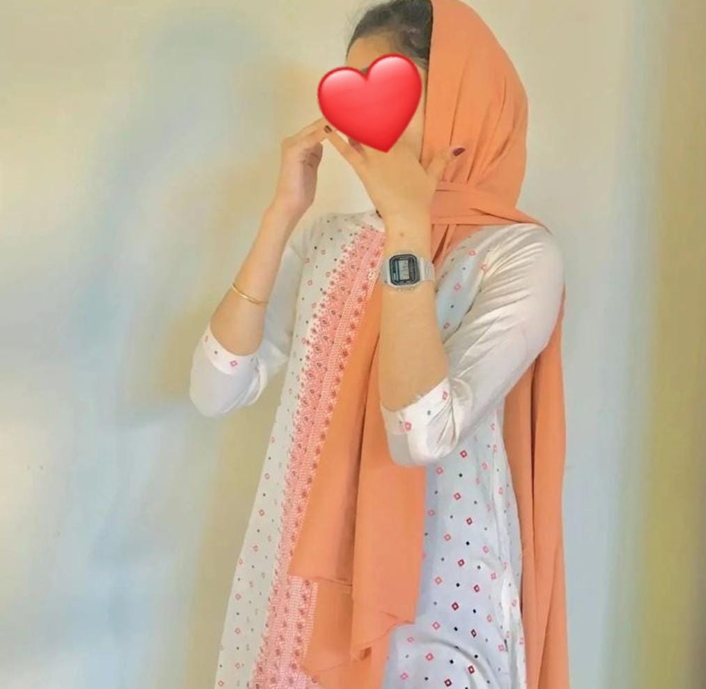 Whatsapp Live Cam Show