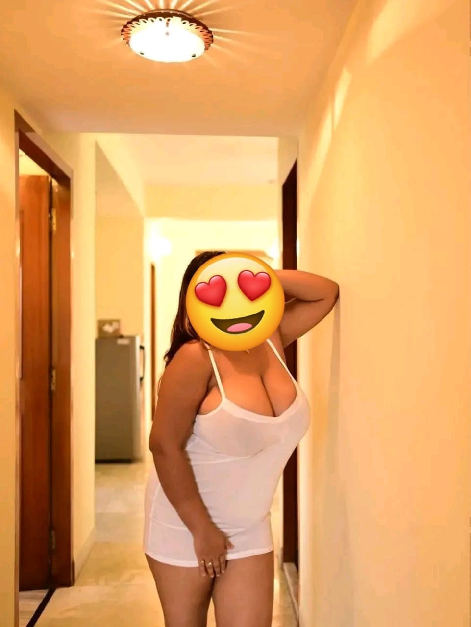 අලුත්ම අලුත් s exy toys, se xy dress එක්ක ඔයා ආස විදියට හොද fun එකක් ගන්න එන්න
