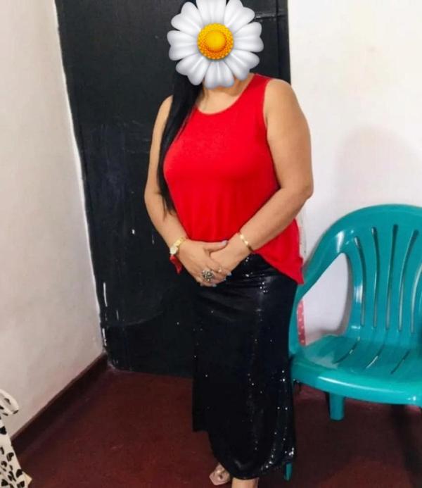 Hot 42 Years Mature Lady – Full Body Massage & More 🔥