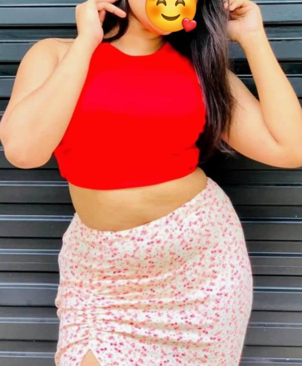 GENUINE LIVE CAM SHOW 🥰