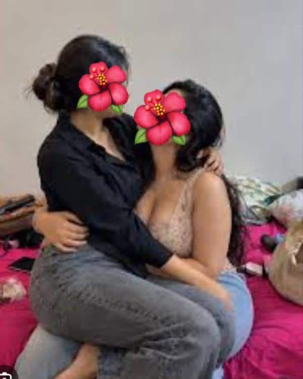 MUSLIM GIRLS▪️TWINS LESBIAN COUPLE & OFFICE GIRLS▪️NOT A FAKE ADD▪️THAT WILL WASTE YOUR TIME AND MINE口