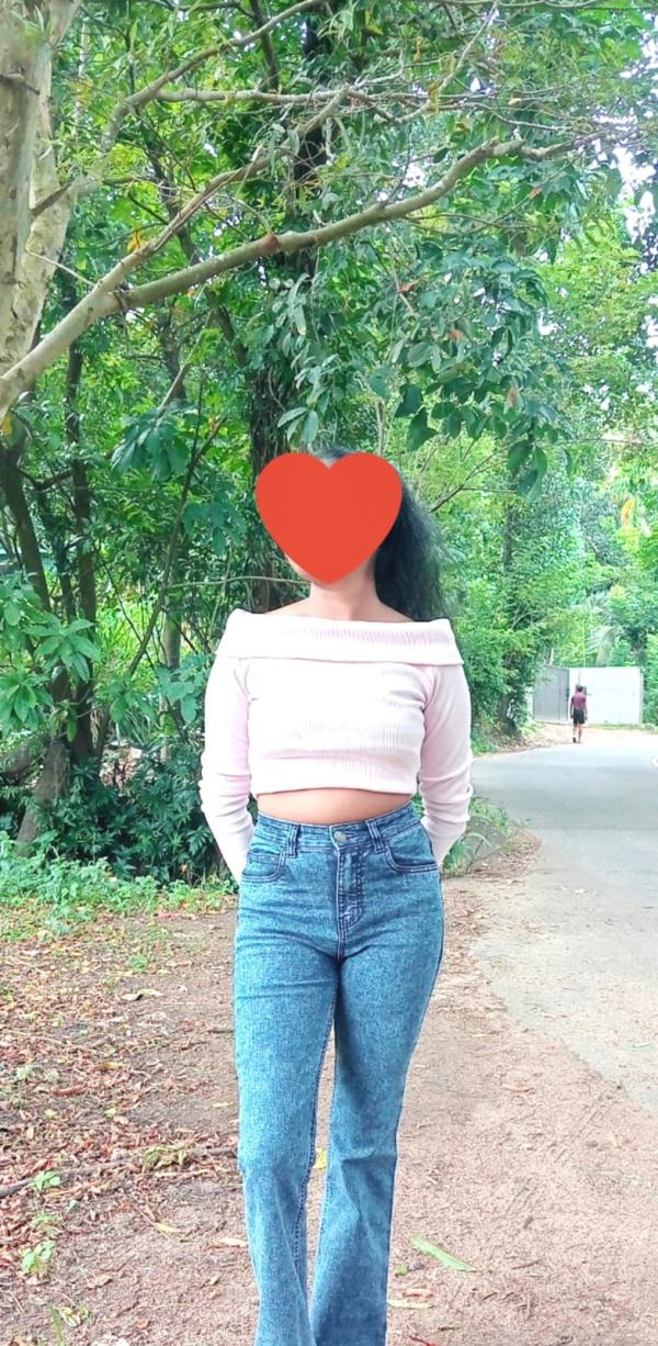Hot 24 Years Young Girl 🔥