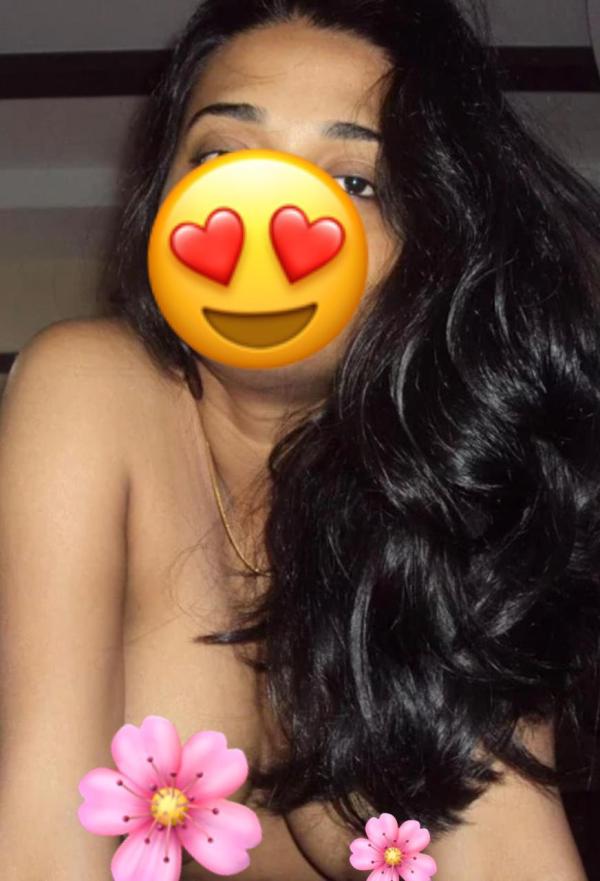 Hot Vavuniya Girl ❣️