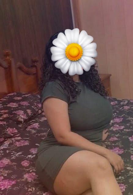 Hot 35 Years Mature Lady 🔥