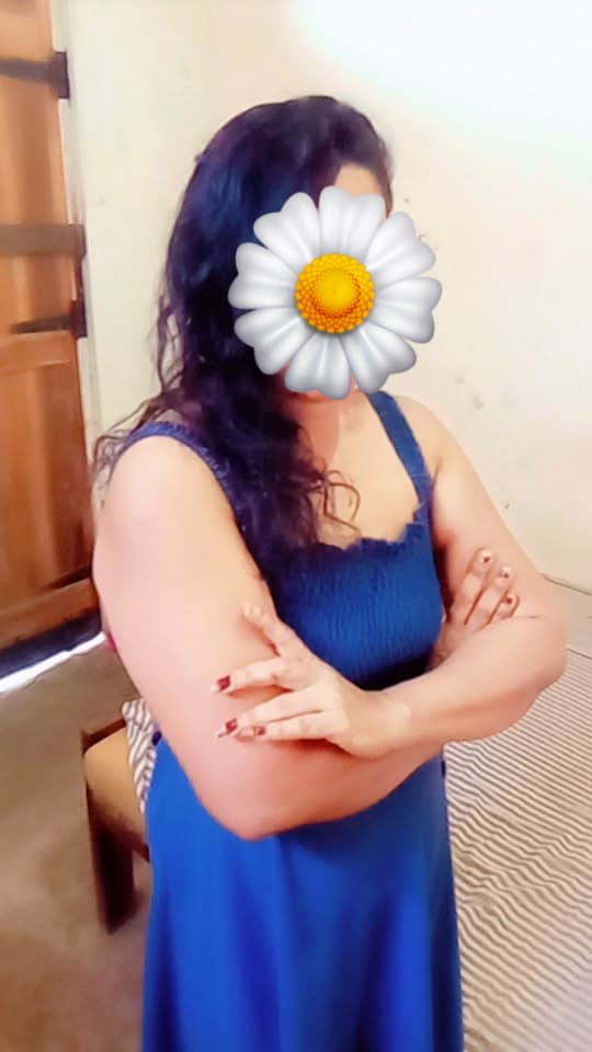 Hot 42 Years Mature Lady – Full Body Massage & More 🔥