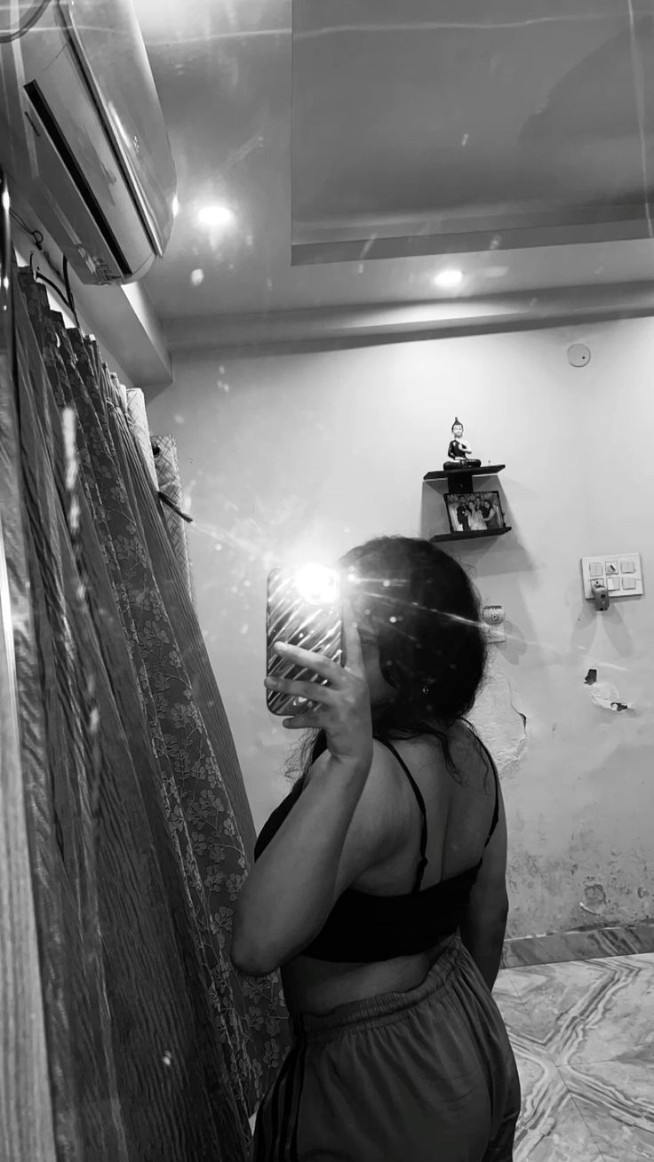 Hello This is Nickyy From Colombo
