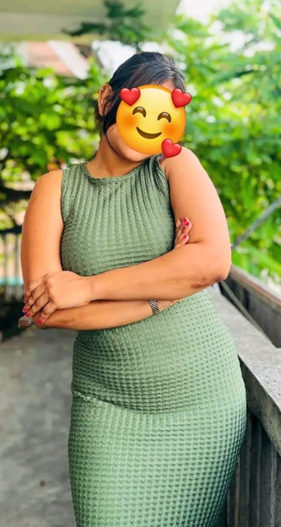 ♥️🫶♥️••පැටියෝ මං ʜᴏᴛ & sᴇxʏ ғᴇᴇʟɪɴɢ එකක් එක්ක, ඔයාගෙ හිතටයි,ඇගටයි දැනෙන්නම••♥️🫶♥️