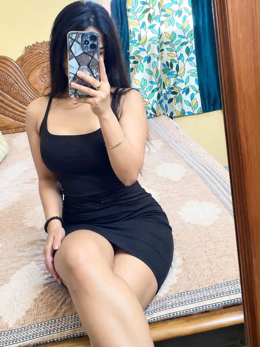 ✨💎 VIP PRIVATE SERVICE 💎✨ 💰 Full Service — Rs. 7,000/= 📹 Live Cam Show Available 🕐 Free Time Available 🚘 Visiting Service Available 🔒 Private • Discreet • Professional 📲 For bookings & inquiries: WhatsApp 💚