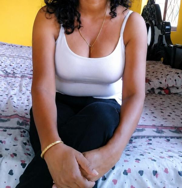 BEAUTIFUL GIRL FULL SERVICE WITH ROOM