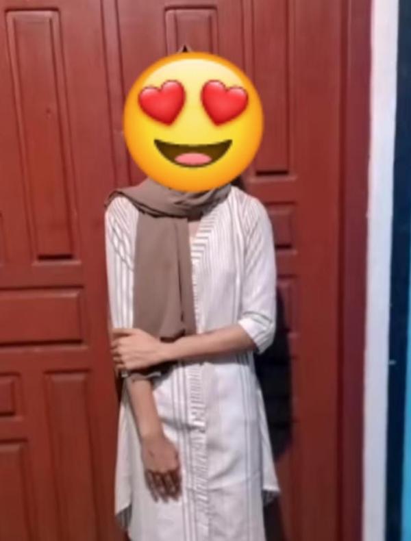 Thamil live cam show available