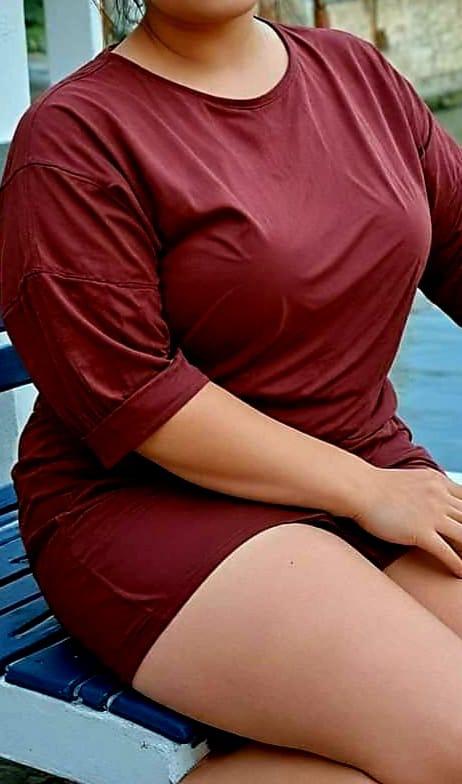 Hot Live Cam Show 😋😍 Big Bo.obs PLAY 😋😍