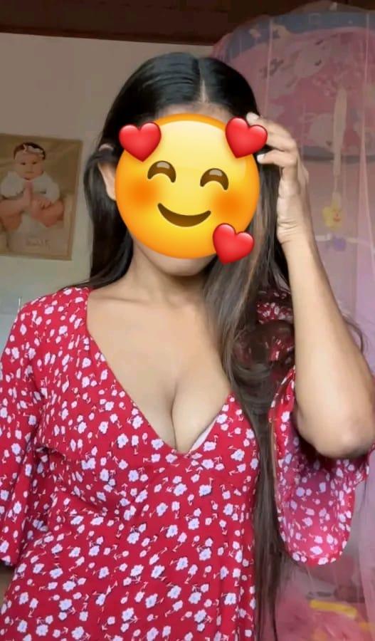Hot and Sexy Live Cam show 🌸