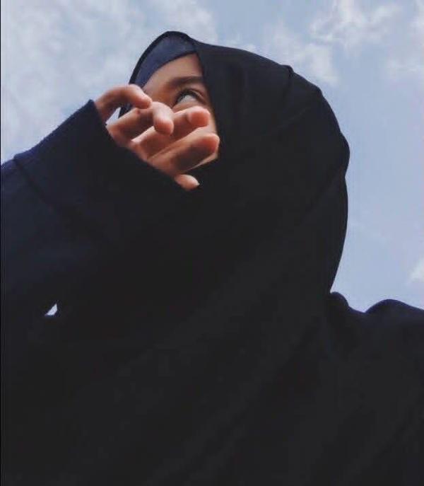 Real Muslim girl 👧 cam show available