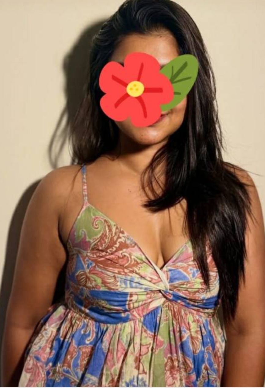 FULL SERVICE GENUINE GIRL