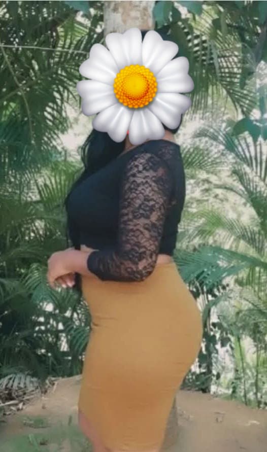 Hot 35 Years Mature Lady 🔥