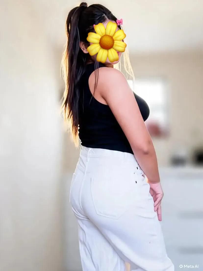 💞♻️ VIP GENUINE FULL SERVICE ♻️💞 Sinhala and Tamil Modeling Girls. Age 18 to 28 years girls. SELECT YOUR DREAM GIRLS. Safe Apartment Service. OUT SIDE VISIT VVIP COLITYS