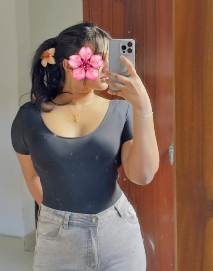 ❤️‍🩹 LIVE CAM SHOW — GENUINE SERVICE ❤️‍🩹 📸 Real Photo Attached 🎥 Face Cam Available
