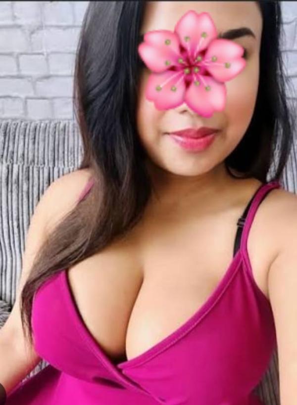 💕අද මගෙන් රියල් 💕live cam ෂෝ 💦