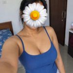 මාශි Thalahena Full Service & Body Massage