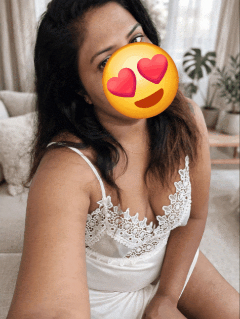 With Face CAM SHOW 🍃🅒🅐🅜 👸😘 දඟකාර විසේකාර online සැපක් ගන්න ද බැලුවේ අද විශේෂයි ඔයාව සතුටු කරන්නම් ඔයා හිතනවාටත් වඩා…🧚‍♂️